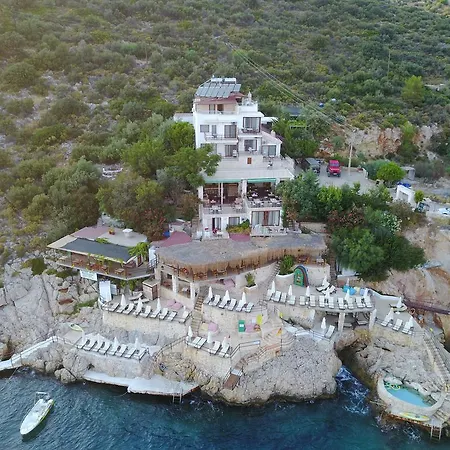 Caretta Hotel